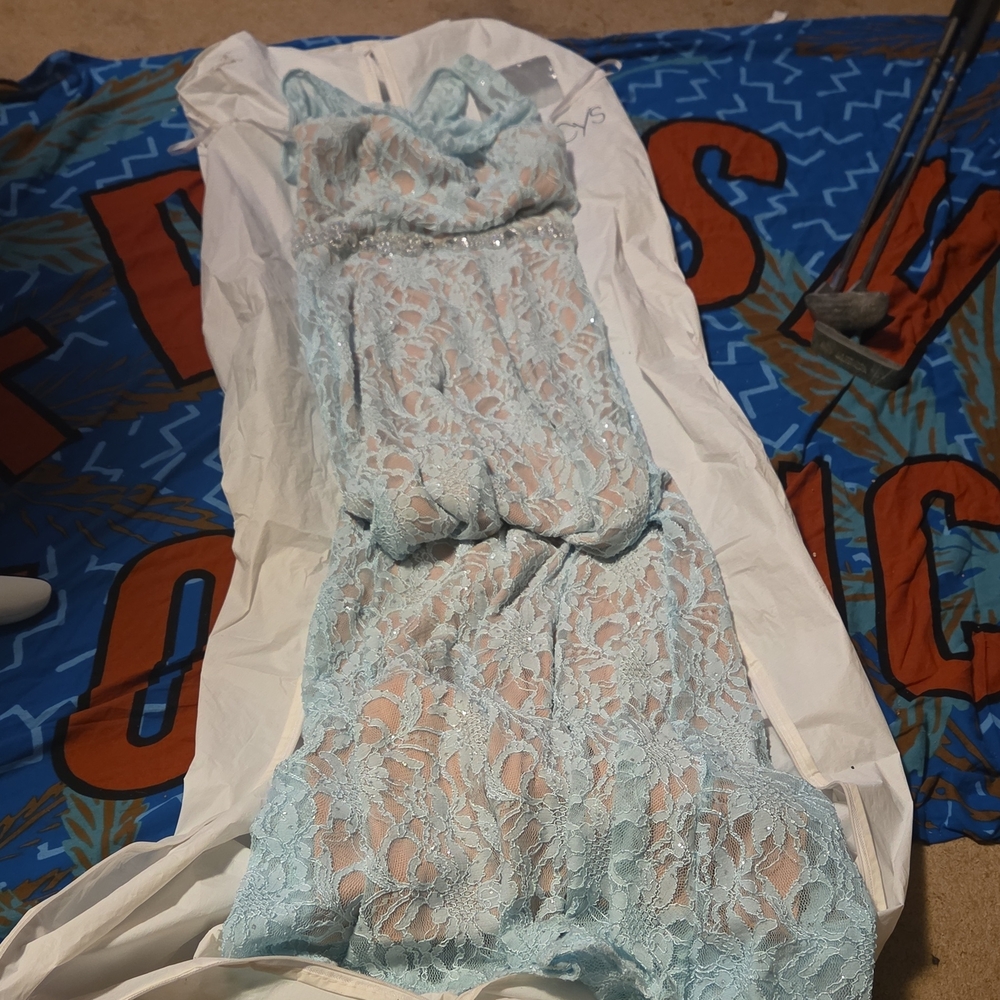 Studio City Light Blue Lace Prom Dress+COVER I Dont Think They Make It Anymore